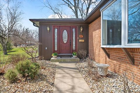702 Maple Pl, Normal, IL 61761 photo 2