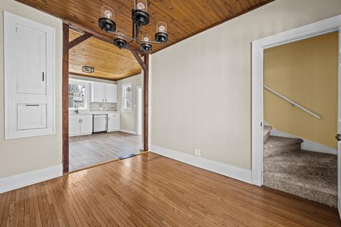 1020 Morton Ave, Elgin, IL 60120 photo 14