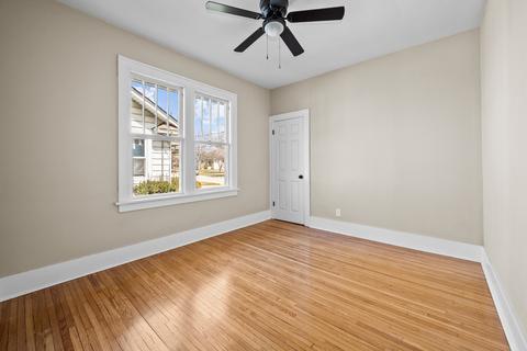 1020 Morton Ave, Elgin, IL 60120 photo 7