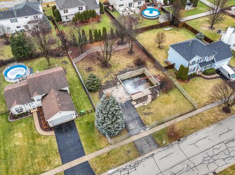 24925 Jordan Ln, Plainfield, IL 60544 photo 3