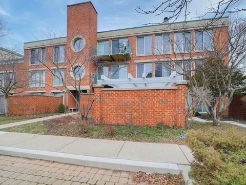 4010 Arbor Ln #301, Northfield, IL 60093
