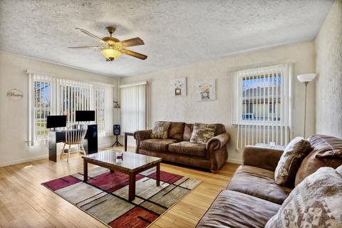 995 S 7th Ave, Kankakee, IL 60901 photo 3