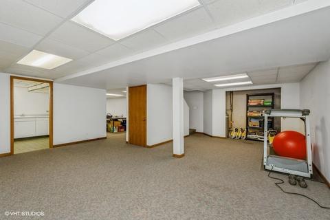 357 Hillhurst Dr, Cary, IL 60013 photo 13