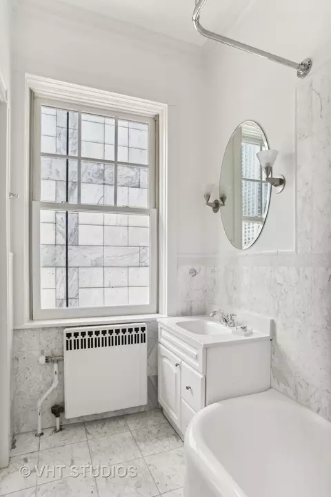 200 E Pearson St #6W, Chicago, IL 60611 photo 10
