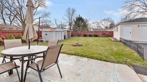 279 Plainview Dr, Bolingbrook, IL 60440 photo 16