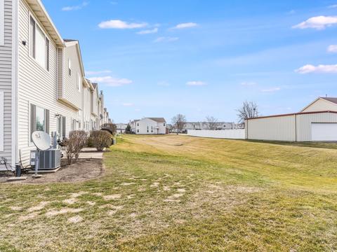 21561 Eich Dr, Crest Hill, IL 60403 photo 5