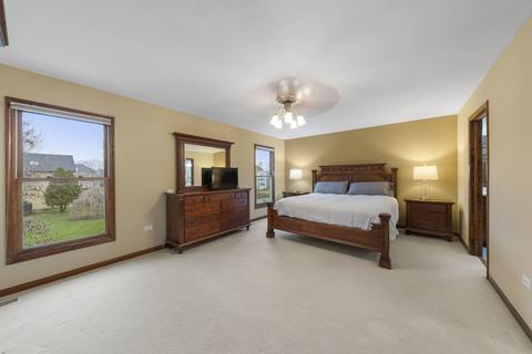 5320 Bundle Flower Ct, Naperville, IL 60564 photo 15