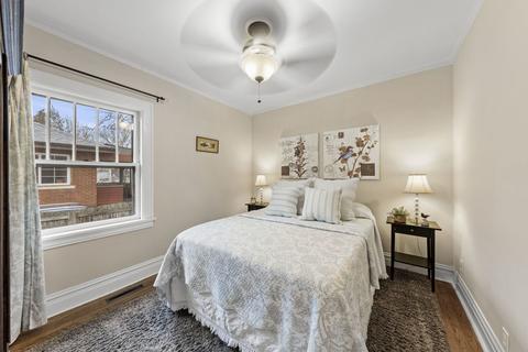 909 Webster Ave, Wheaton, IL 60187 photo 12