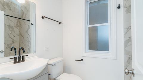6206 S Champlain Ave, Chicago, IL 60637 photo 16