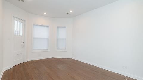 6206 S Champlain Ave, Chicago, IL 60637 photo 2