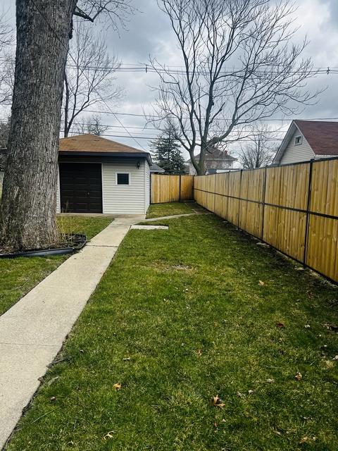 9847 S Beverly Ave, Chicago, IL 60643 photo 3