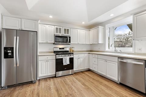 619 Forest Rd, Glenview, IL 60025 photo 12