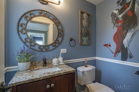 70 Bradley Ln, Hoffman Estates, IL 60169 photo 23