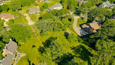 2 Paddock Ln, Lemont, IL 60439 photo 1