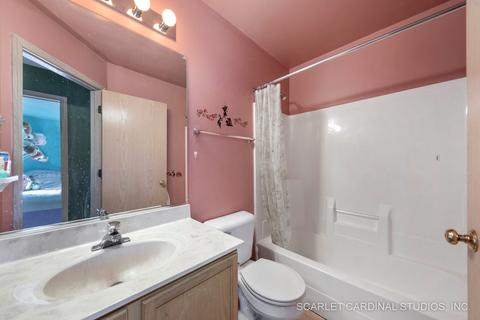 11625 S Decathalon Ln, Plainfield, IL 60585 photo 13