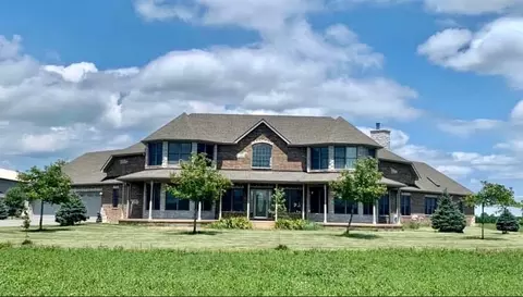 18232 W Ballou Rd, Wilmington, IL 60481