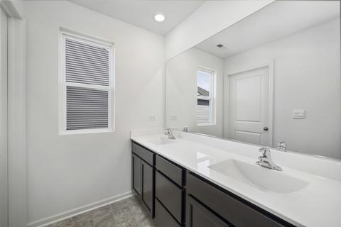 2040 Legacy Pointe Blvd, Plainfield, IL 60586 photo 13