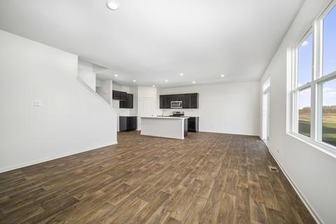 2040 Legacy Pointe Blvd, Plainfield, IL 60586 photo 7