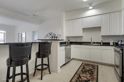 1 Itasca Pl #503, Itasca, IL 60143 photo 12