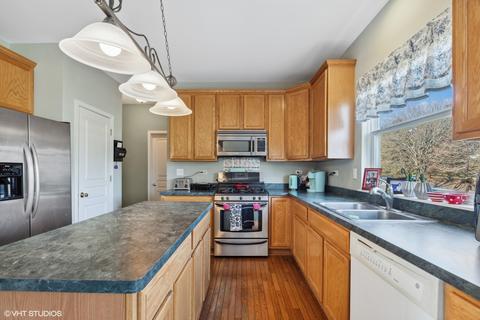 3951 Georgetown Cir, Algonquin, IL 60102 photo 4