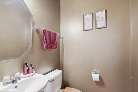 3951 Georgetown Cir, Algonquin, IL 60102 photo 14