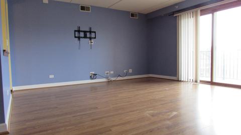 1600 E Thacker St #403, Des Plaines, IL 60016 photo 9