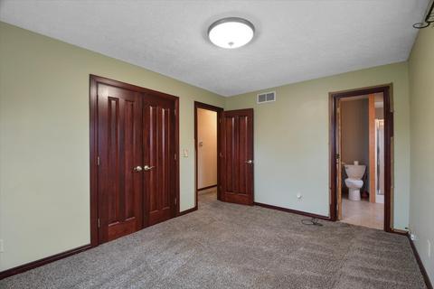 1703 Erin Dr, Normal, IL 61761 photo 9