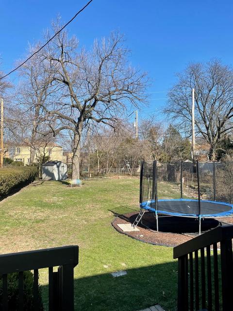 636 Selborne Rd, Riverside, IL 60546 photo 24