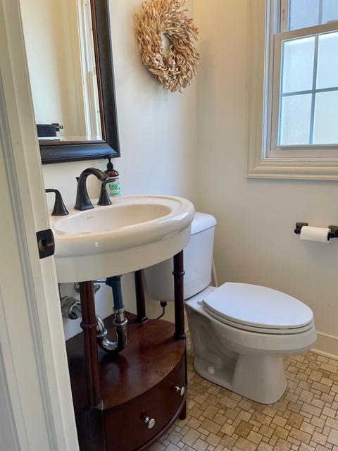 636 Selborne Rd, Riverside, IL 60546 photo 5