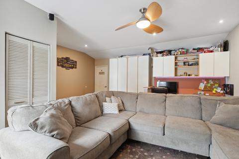 11 N794 Howard Ave, Elgin, IL 60124 photo 15