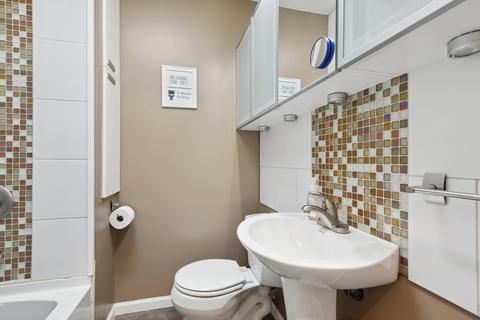 11 N794 Howard Ave, Elgin, IL 60124 photo 7