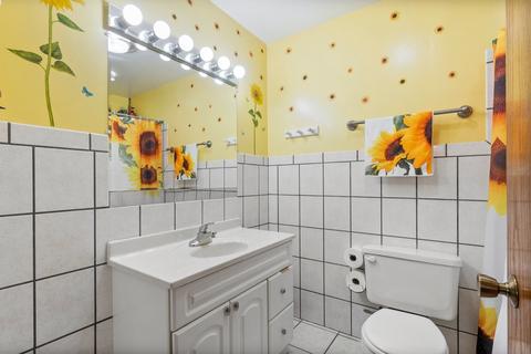 329 E Turner Ave, Roselle, IL 60172 photo 19