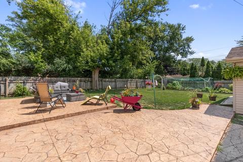 329 E Turner Ave, Roselle, IL 60172 photo 24
