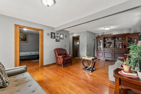 329 E Turner Ave, Roselle, IL 60172 photo 12