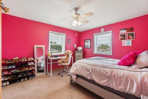 329 E Turner Ave, Roselle, IL 60172 photo 17