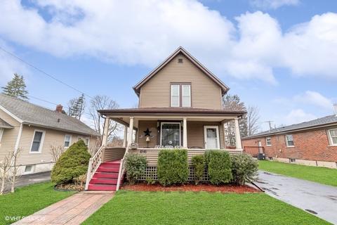 1046 Morton Ave, Elgin, IL 60120 photo 1