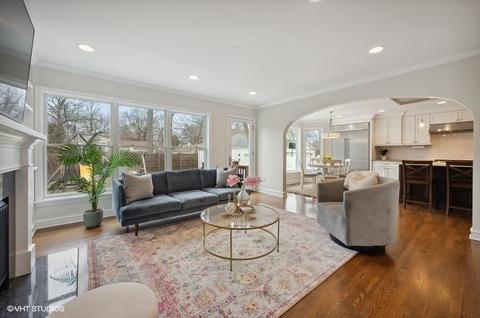 710 Beaver Rd, Glenview, IL 60025 photo 17