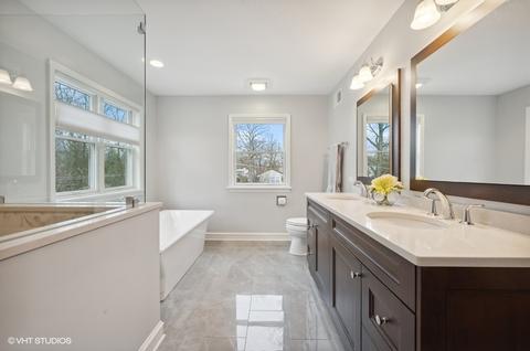 710 Beaver Rd, Glenview, IL 60025 photo 24