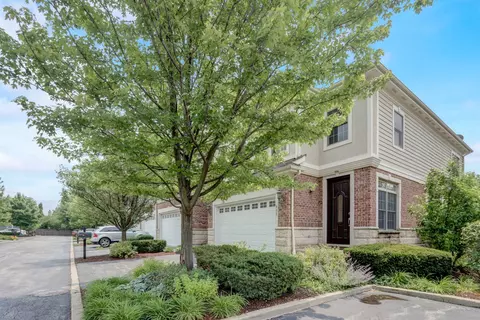 903 S Plum Grove Rd #903, Palatine, IL 60067