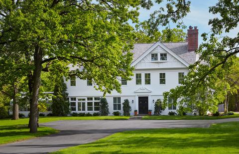 1005 Maplewood Rd, Lake Forest, IL 60045