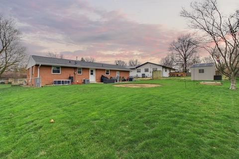 28 Hawthorne Dr, Normal, IL 61761 photo 28