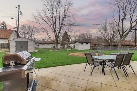 28 Hawthorne Dr, Normal, IL 61761 photo 25