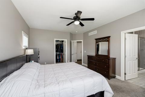 32 River Run, Downs, IL 61736 photo 15