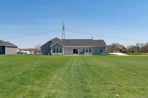 32 River Run, Downs, IL 61736 photo 35