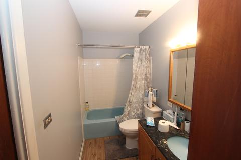 1015 Hassell Rd, Hoffman Estates, IL 60169 photo 7