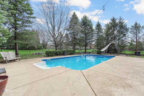 1619 Charnbrook Dr, Johnsburg, IL 60051 photo 31