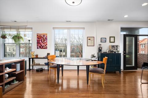 1423 W Argyle St #2N, Chicago, IL 60640 photo 2
