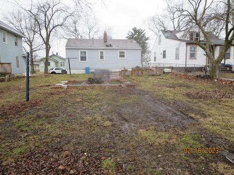 1224 E Chestnut St, Kankakee, IL 60901 photo 2