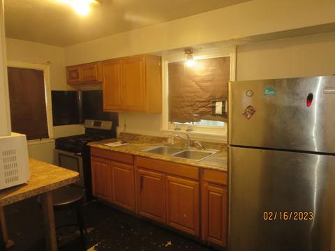 1224 E Chestnut St, Kankakee, IL 60901 photo 4