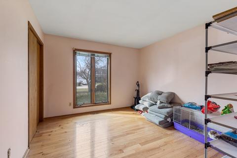 3420 W Lorient Dr, Mchenry, IL 60050 photo 4